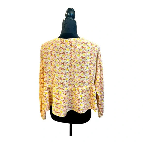 New Simply Southern Blouse - Picture 4 of 8